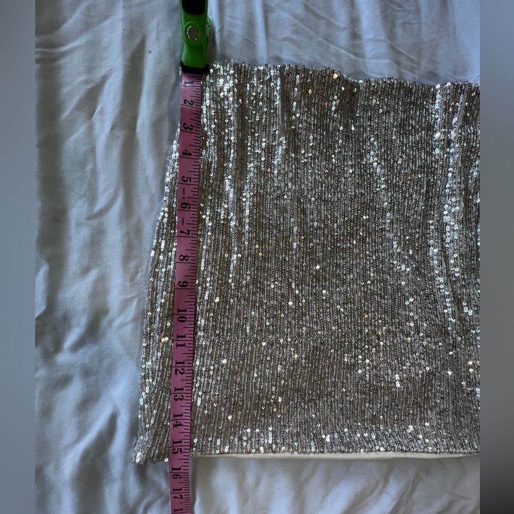 Fashion Nova sequin mini skirt - Picture 5 of 5